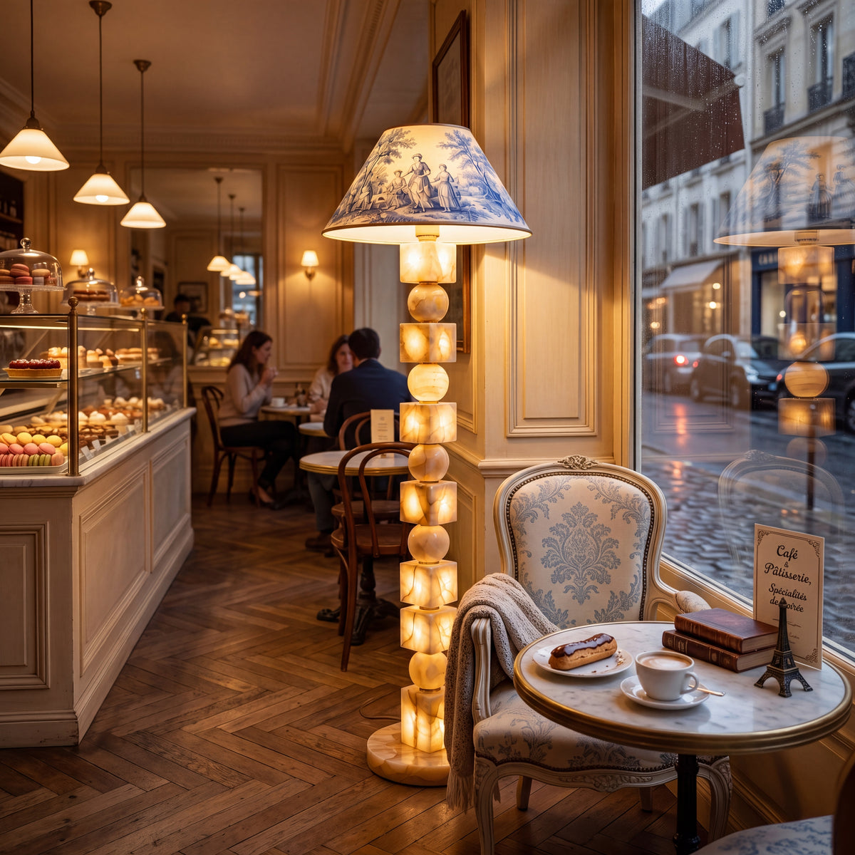 Maison Bleu d’Onyx oniks lambader, Paris pastanesinde